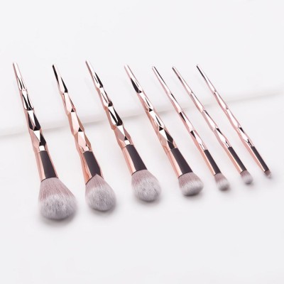 Wholesale Hot Selling Diamond Shape Handel Rose Gold Make Up Brushes